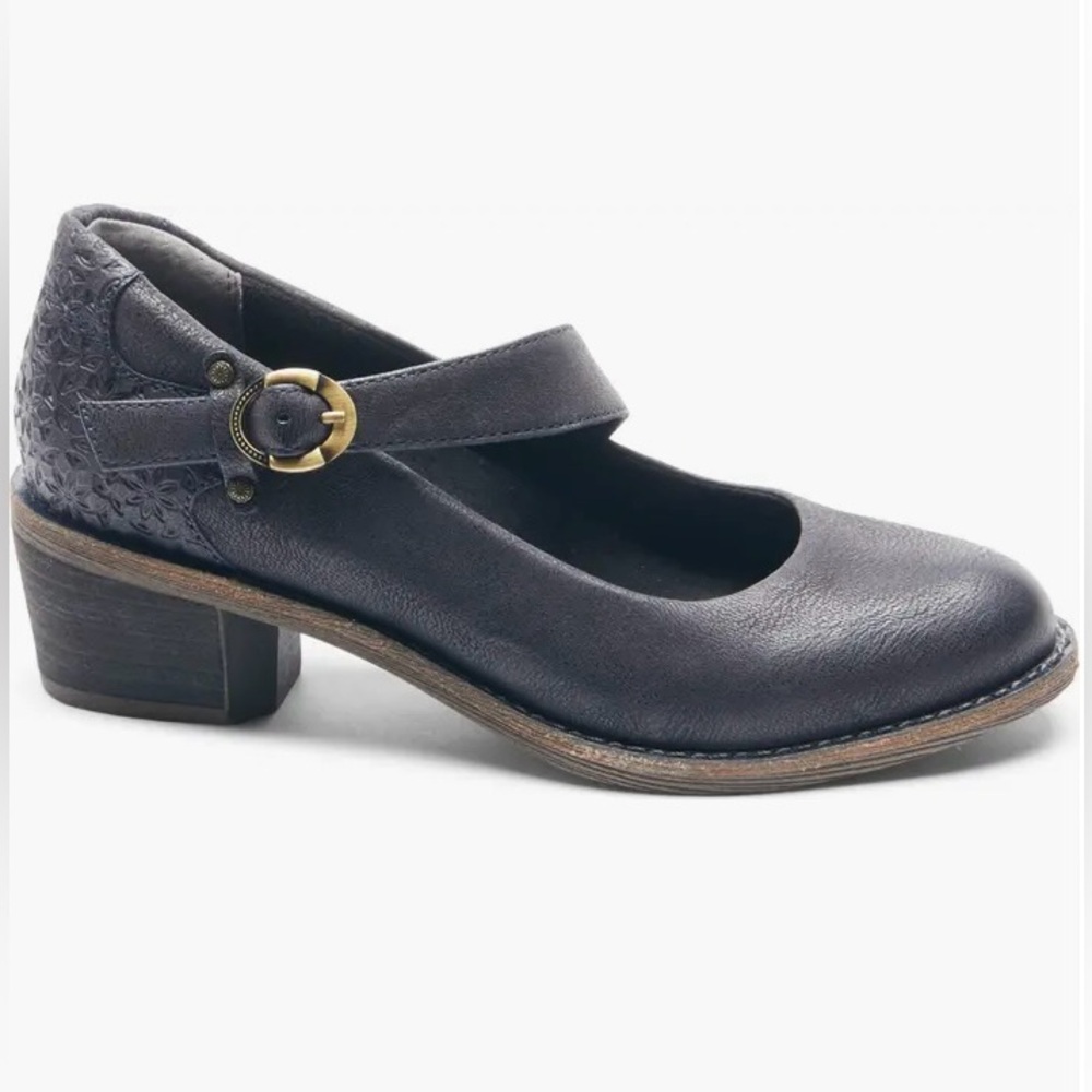 Halsa Footwear Mia Mary Jane Heel Size 6M